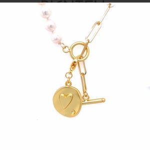 Pearl & Link toggle necklace with detachable charm